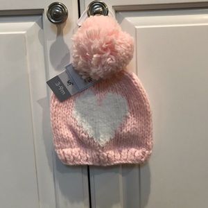 NWT Carter’s pink heart hat